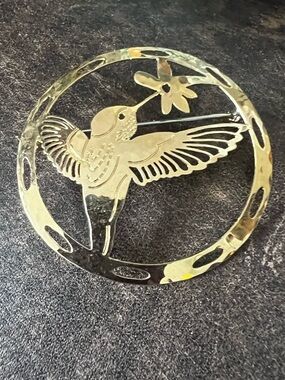 VTG Wild Bryde Brooch Hummingbird Gold Tone Round Cutout 2" Mother’s Day Gift